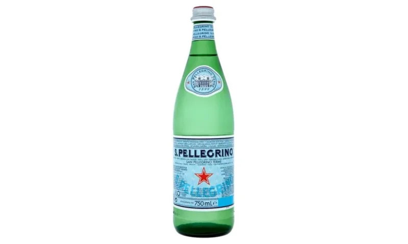 San Pellegrino Szénsavas víz 0,75l 1 San Pellegrino Szénsavas víz 0,75l