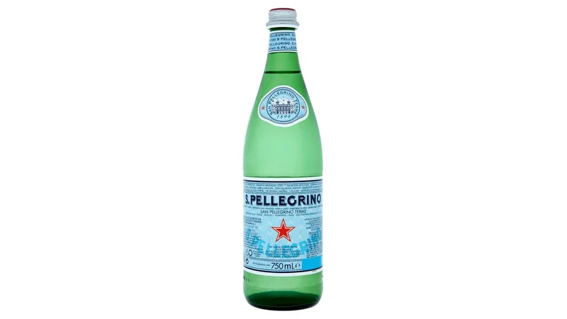 San Pellegrino Szénsavas víz 0,75l 1 San Pellegrino Szénsavas víz 0,75l